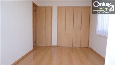 Rendering (introspection). Construction example Western-style