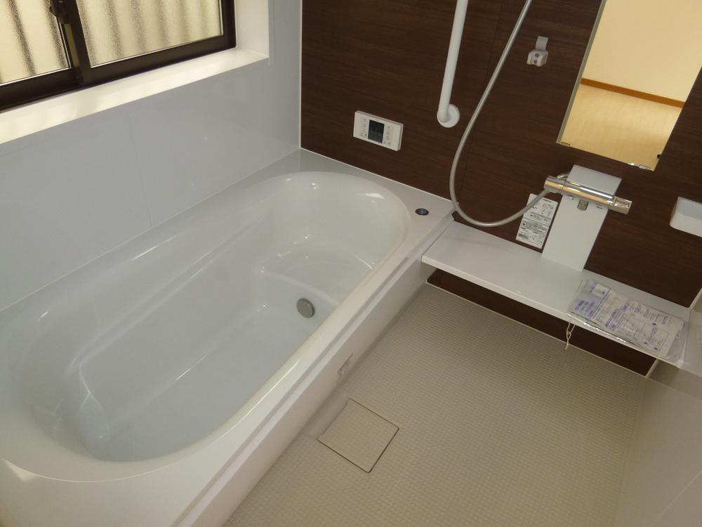 Bathroom. Indoor (11 May 2013) Shooting