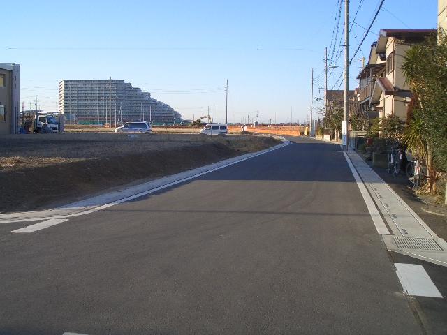 Local photos, including front road