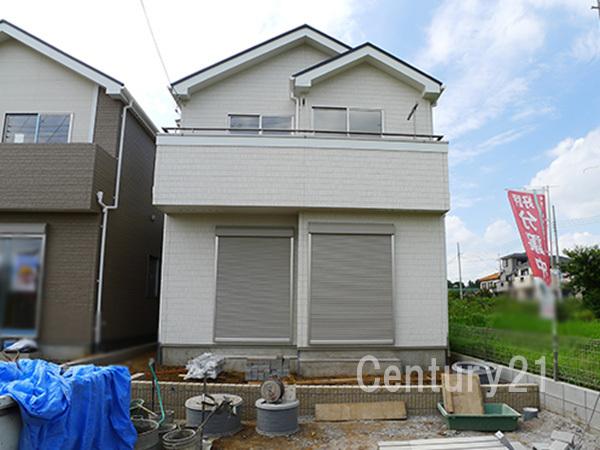 Local appearance photo. G Building