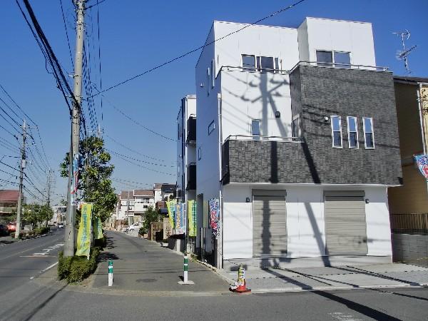 Local appearance photo