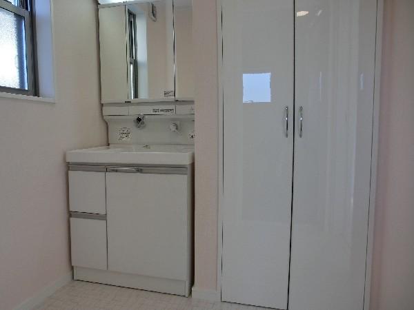 Receipt. Undressing room storage