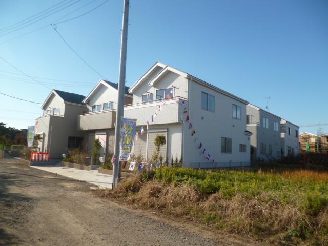 Sale already cityscape photo