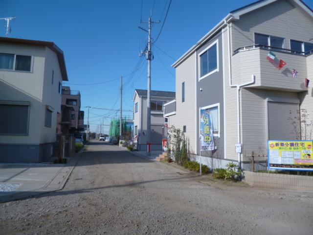 Local photos, including front road