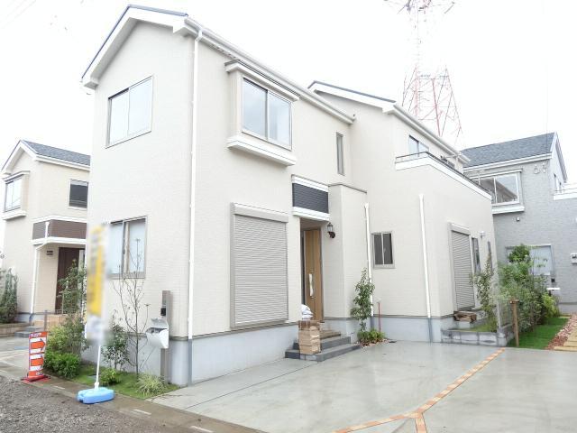 Local appearance photo. C Building: local (September 2013) Shooting