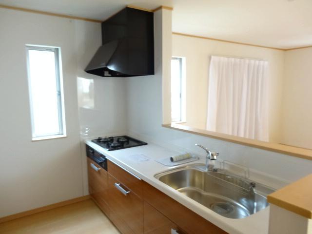 Kitchen. C Building: Indoor (September 2013) Shooting