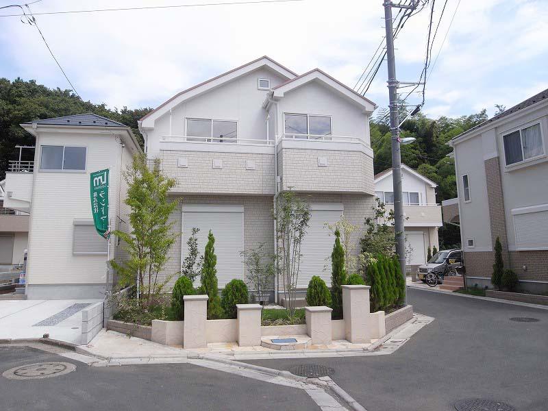 Same specifications photos (appearance). Same specifications