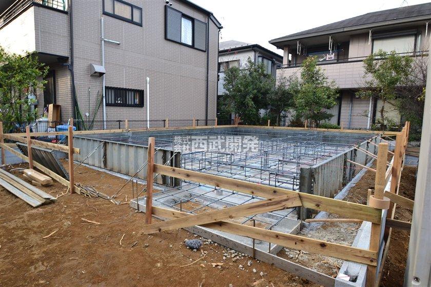 Local appearance photo. Local (12 May 2013) Shooting