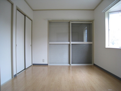 Security. It is safe even 1F dated shutter