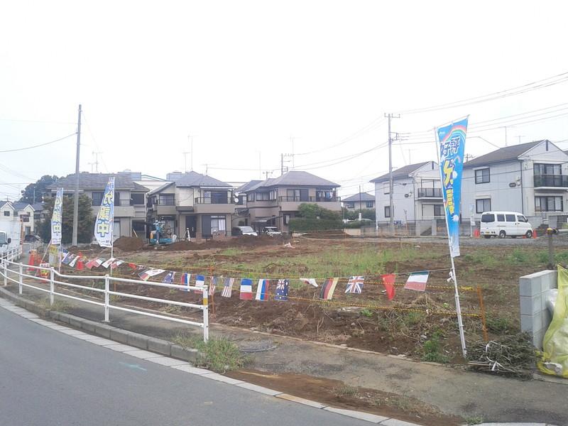 Local appearance photo. Local (10 May 2013) Shooting