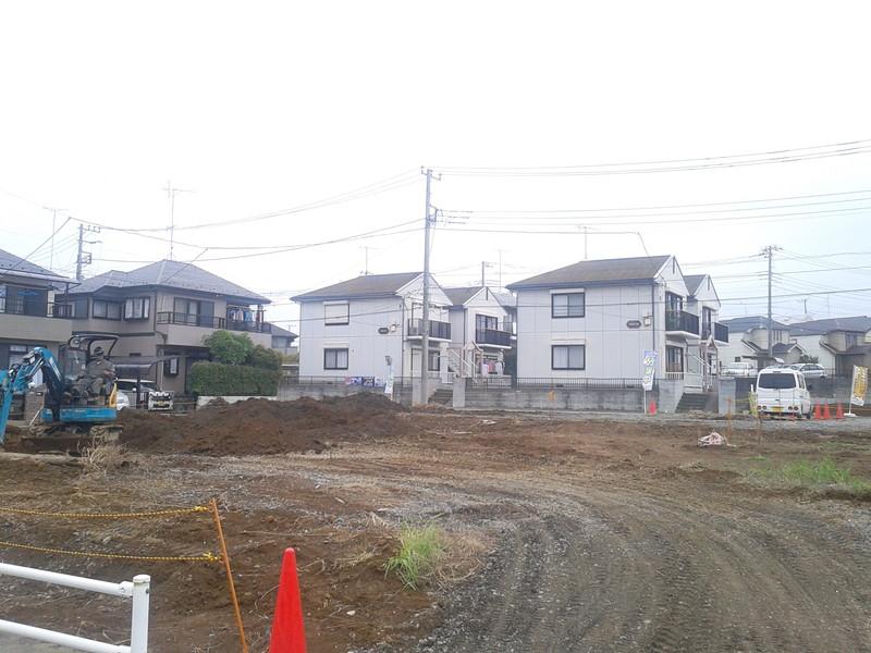 Local appearance photo. Local (10 May 2013) Shooting