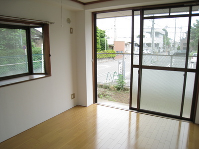 Living and room. Changed from the Japanese-style Western-style