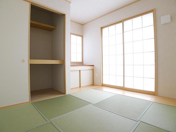 Non-living room. Building 2