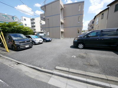 Parking lot. On-site parking