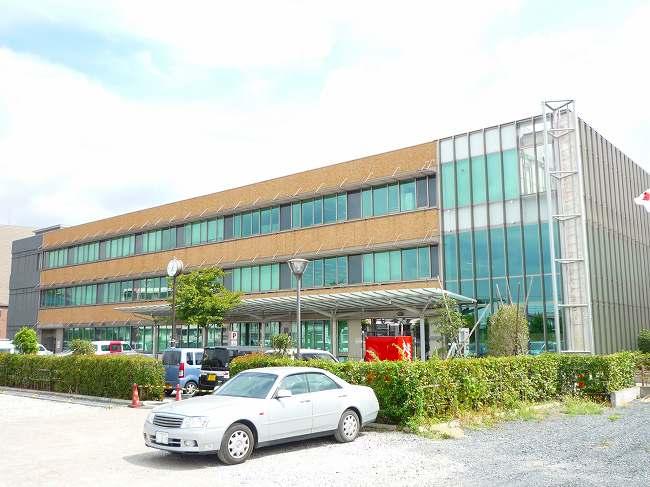 Government office. 800m to Saitama City green ward office