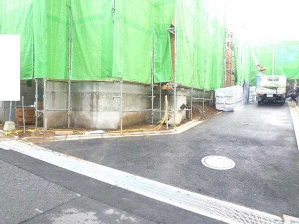 Local photos, including front road