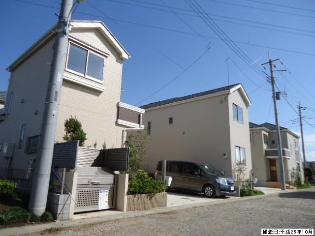 Local appearance photo. Local (10 May 2013) Shooting