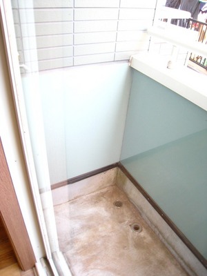 Other Equipment. Laundry Area ☆