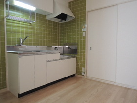 Kitchen. Floors and kitchen of bright white keynote.