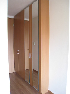 Receipt. Storage space