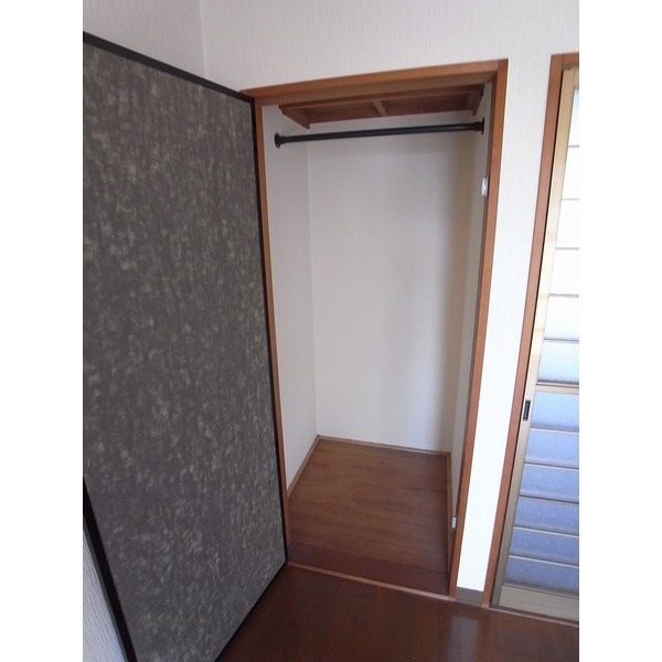 Receipt. Western-style housing