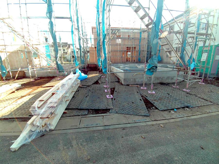 Local photos, including front road. B Building We offer the same use the finished model house of this property. Please feel free to contact us. 