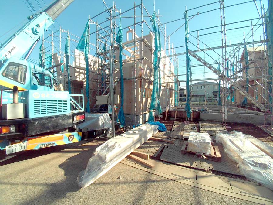 Local photos, including front road. D Building We offer the same use the finished model house of this property. Please feel free to contact us. 