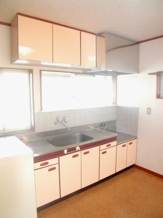 Kitchen. ※ It is a photograph of the same type.