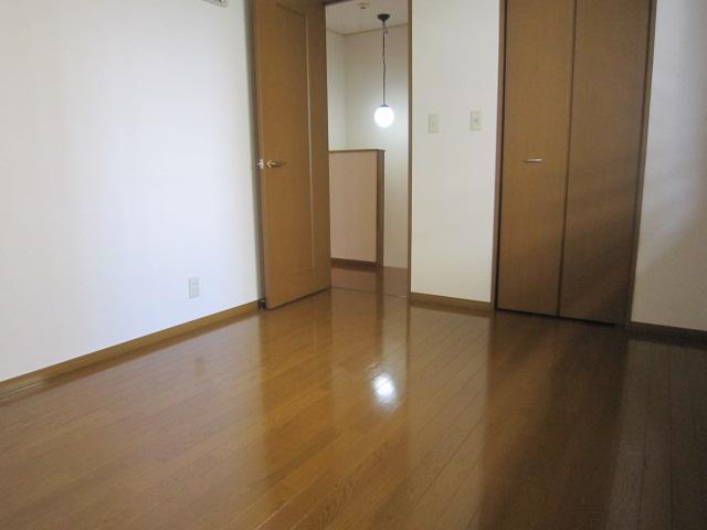 Other room space