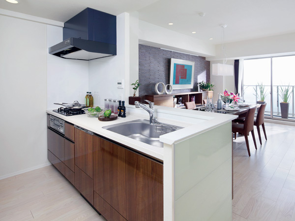 Kitchen.  [kitchen] Kitchen that combines beauty and comfort.