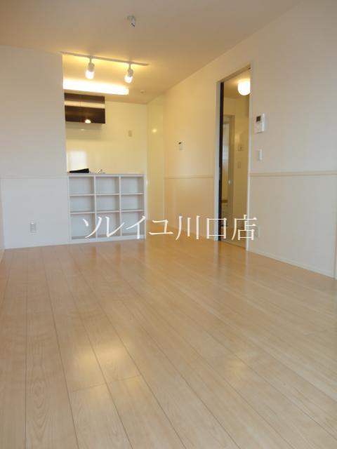 Living and room. Is an image