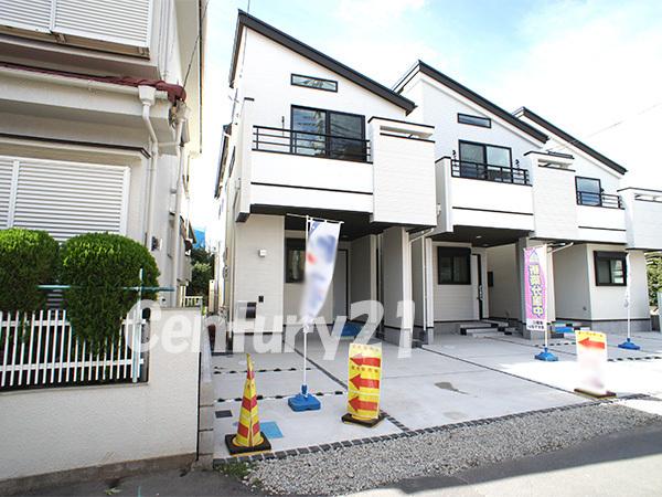 Local appearance photo. C Building