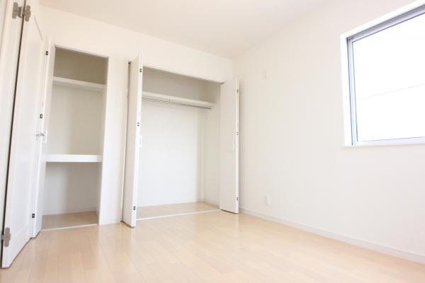 Same specifications photos (Other introspection)