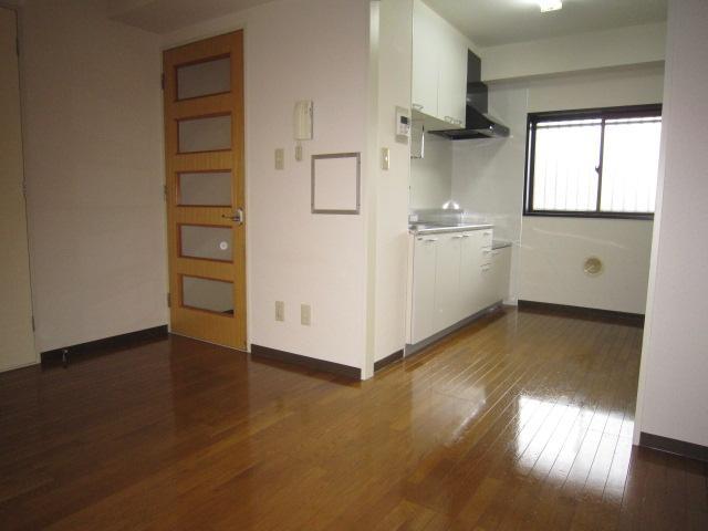 Living and room