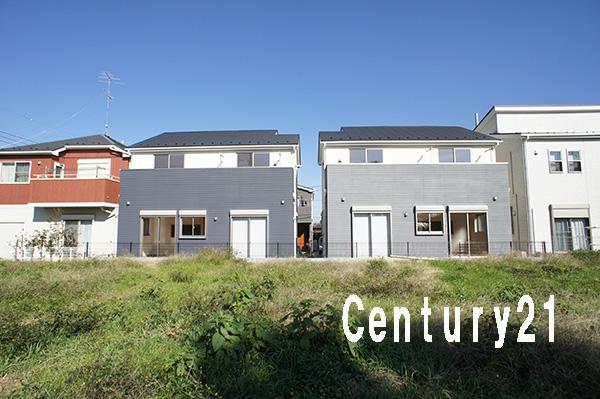 Local appearance photo. Local (11 May 2013) Shooting