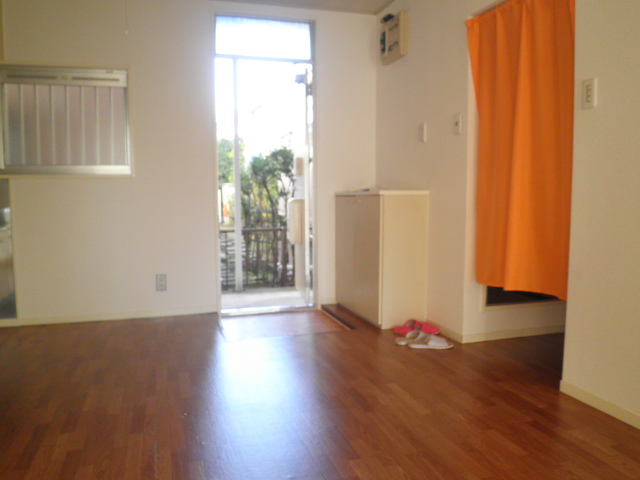 Living and room