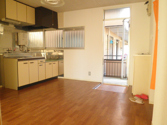 Living and room