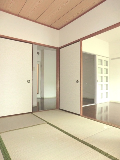 Living and room