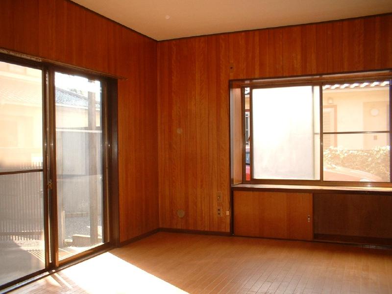 Living and room