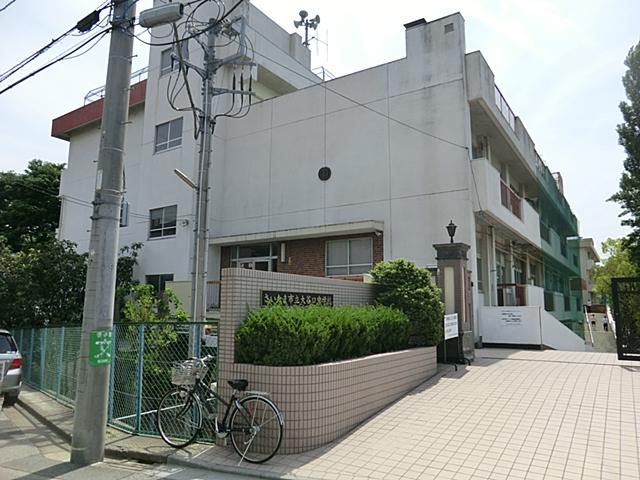 Junior high school. 800m until the Saitama Municipal Oyaguchi junior high school