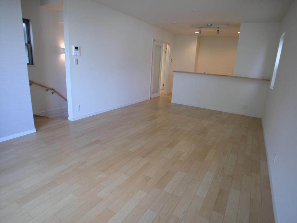 Living. Adopt a living-in stairs the family gather with nature