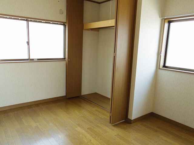 Other room space