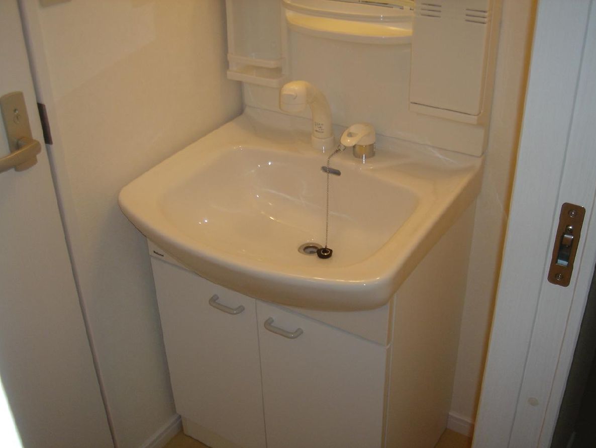 Washroom.  ☆ Shampoo dresser ☆ 