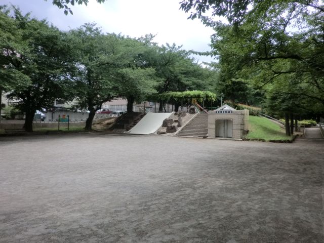 Hospital. 460m to Mitake park (hospital)