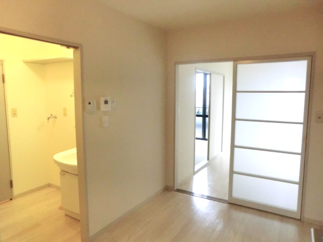 Living and room