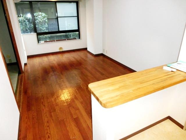 Living and room