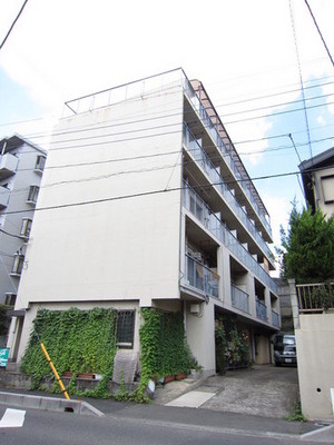 Building appearance. Stairs ・ Corridor is also a structure that does not wet in the rain ☆