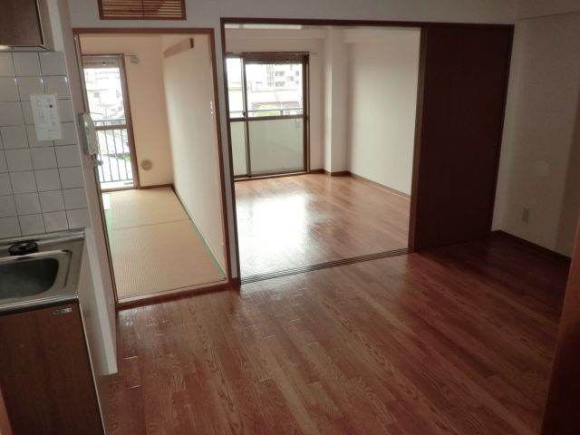 Living and room