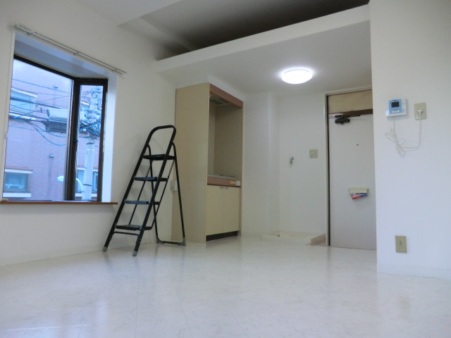 Living and room