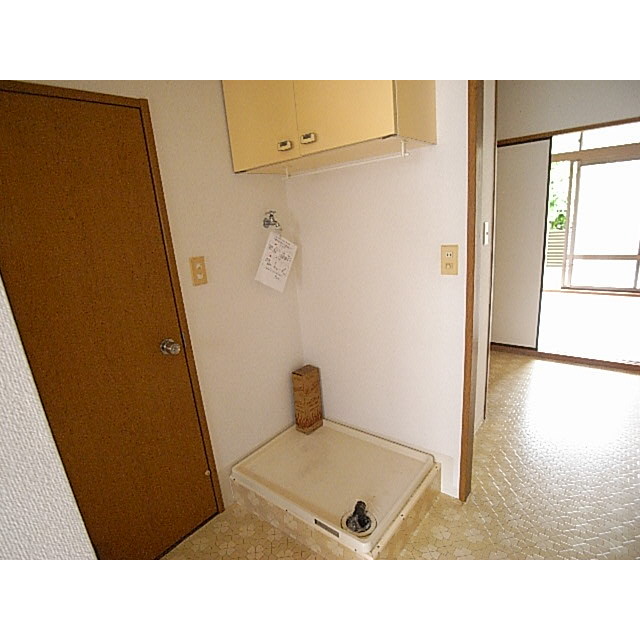 Other. Washing machine Storage